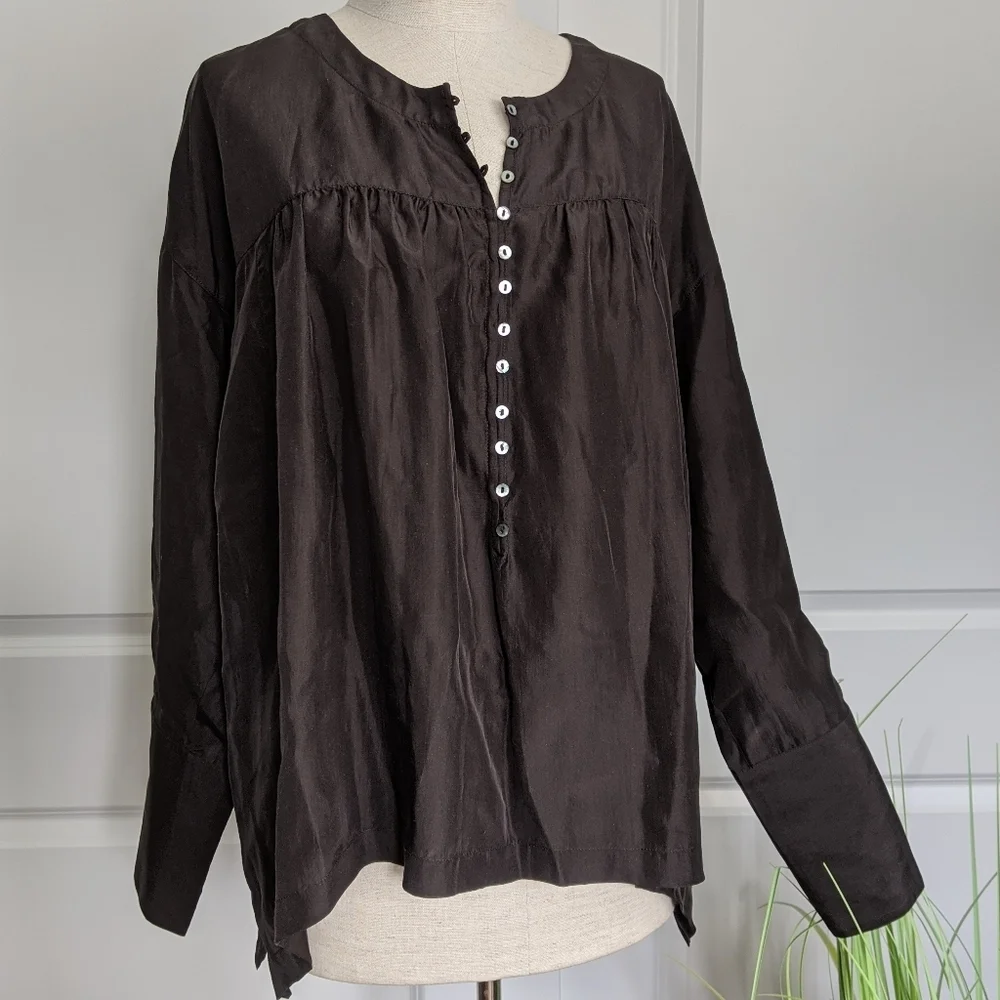 Free People Silk Blouse Button Front Long Sleeve Shirred Oversized Black M NWT