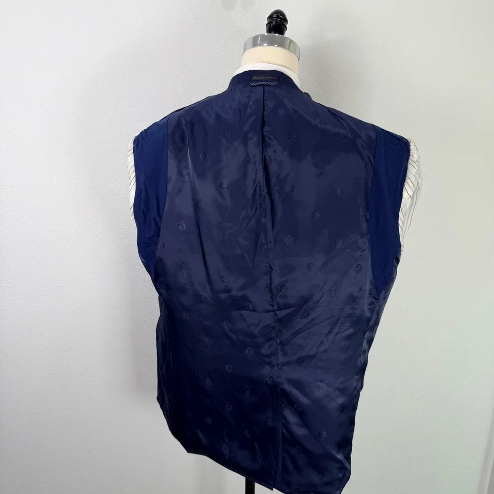Lauren Ralph Lauren sleeves are