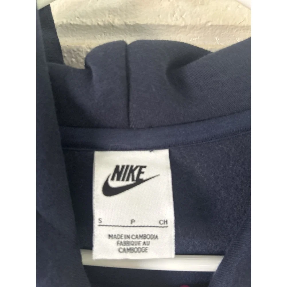 Nike great preowned