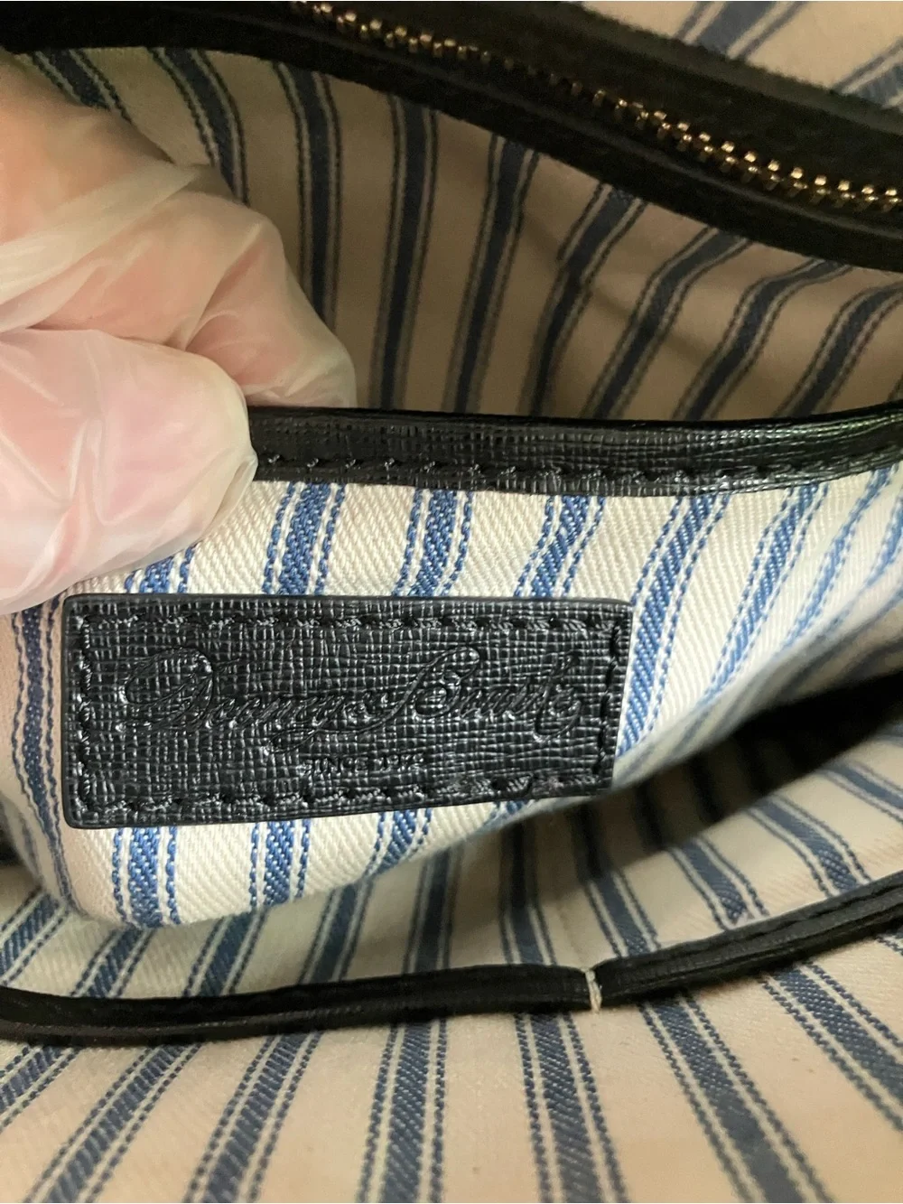 Dooney & Bourke beautiful dooney