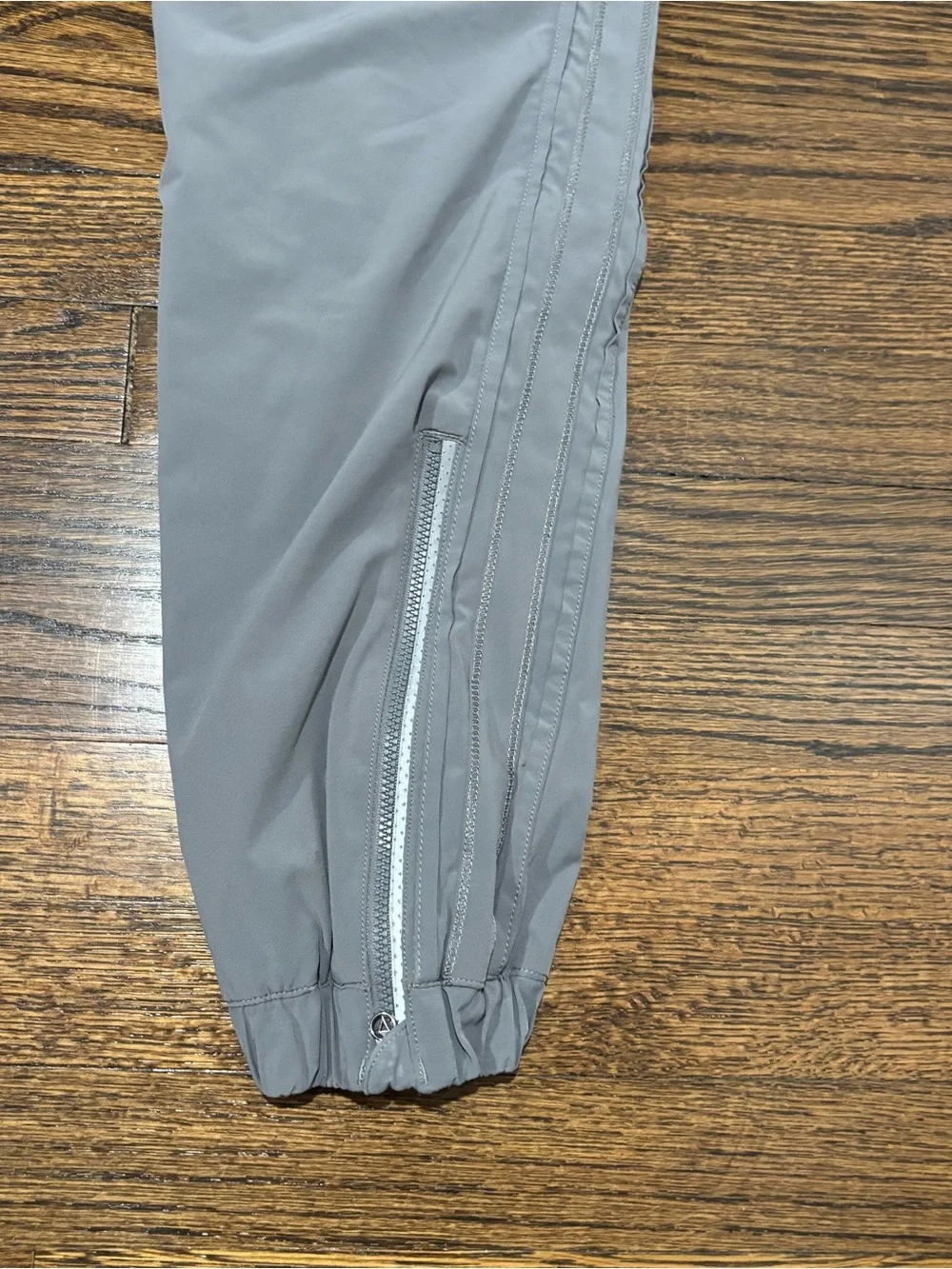 Ivivva classic gray