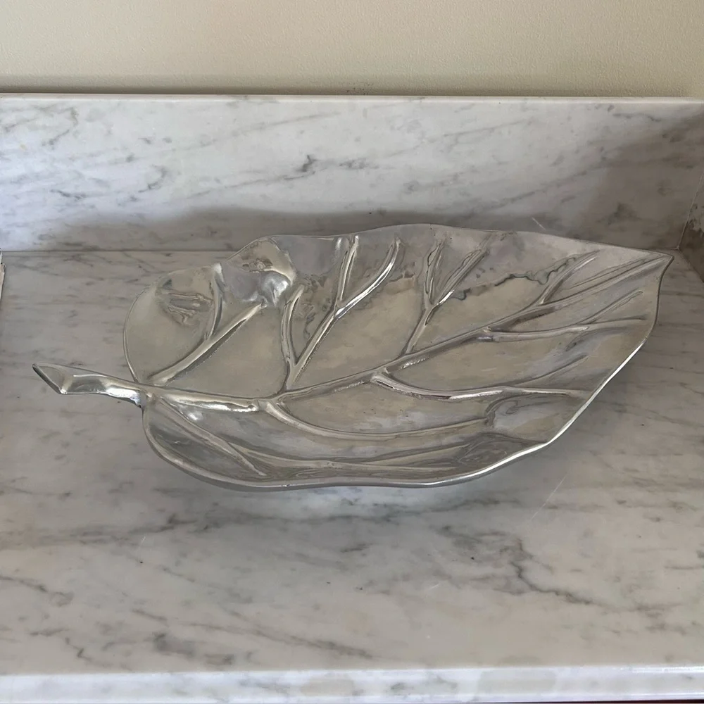 N/A pewter leaf