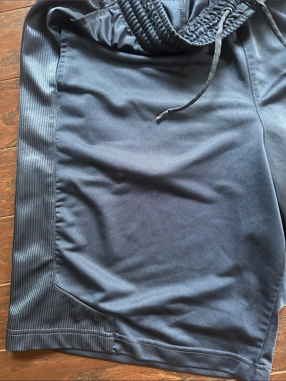 Nike Men’s Dark Blue Athletic Training Shorts