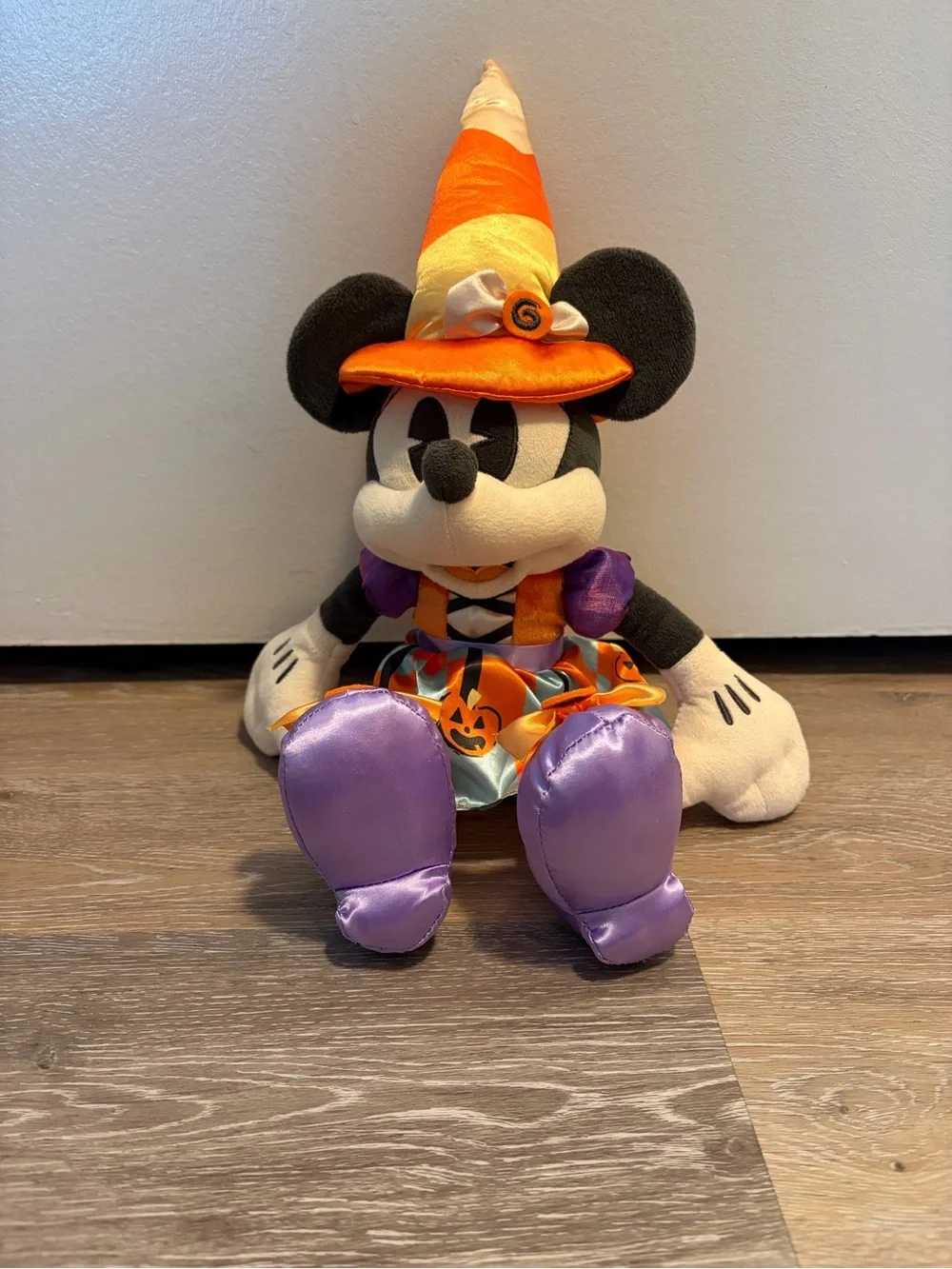 Disney Halloween Minnie Mouse Plush in Orange, Purple & Black Witch Outfit