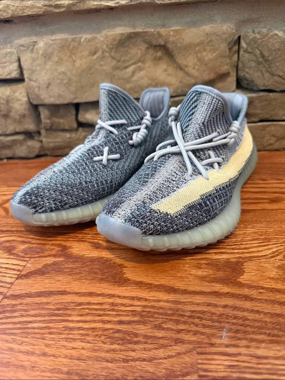 Adidas Yeezy Boost 350 V2 Ash Blue