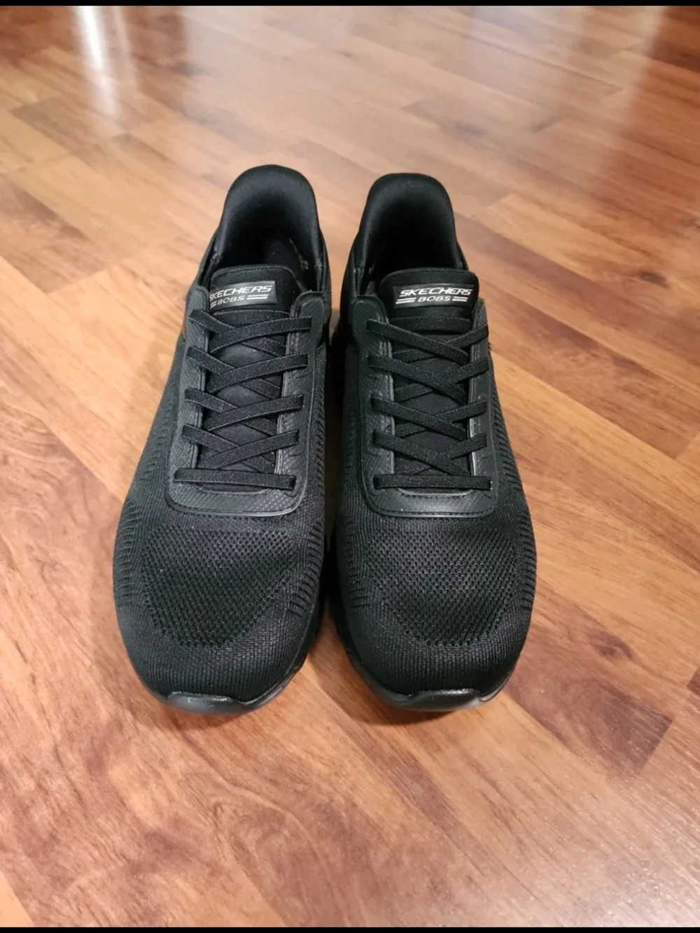 Skechers size 10
