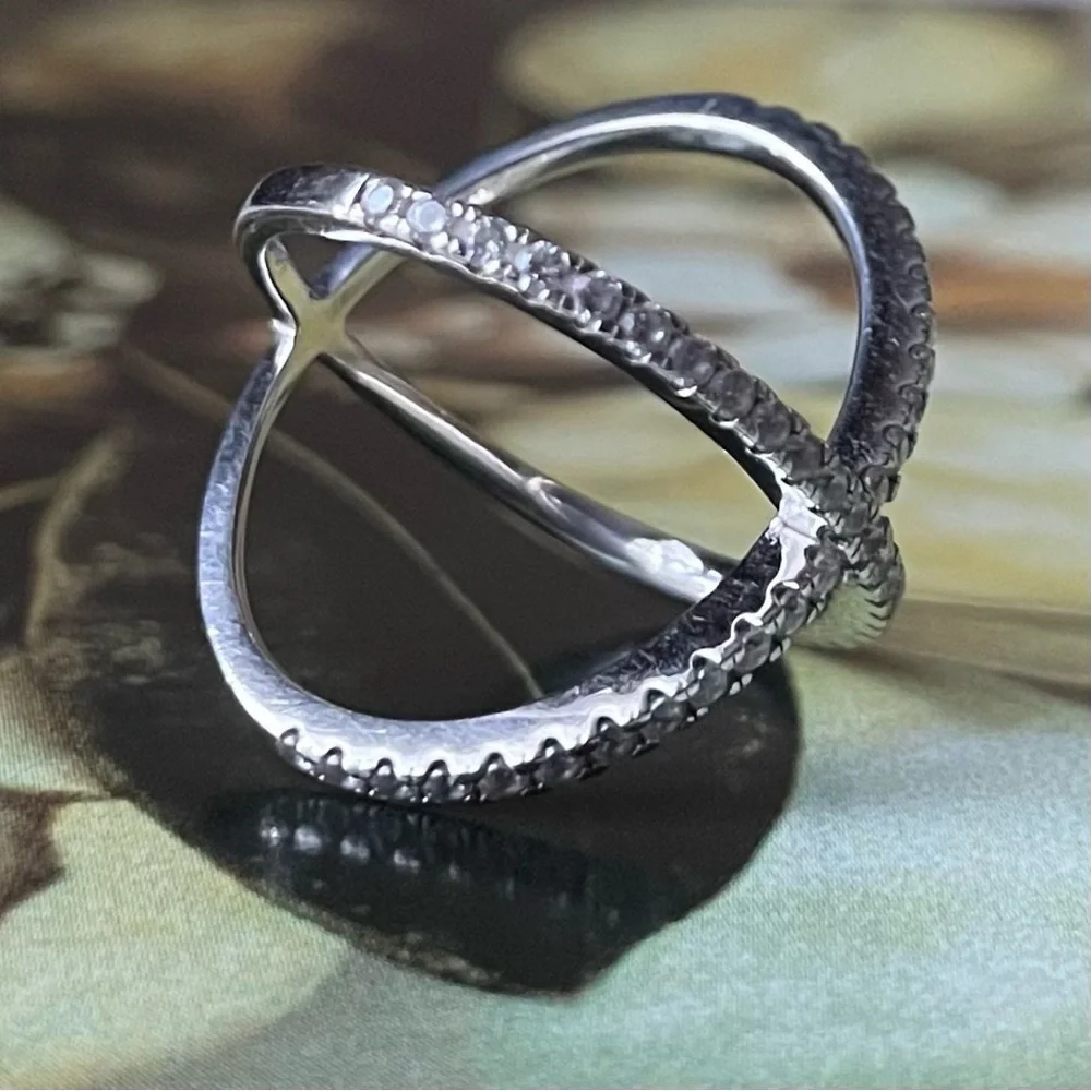 Crossed Crystal Sterling Silver Ring 925
