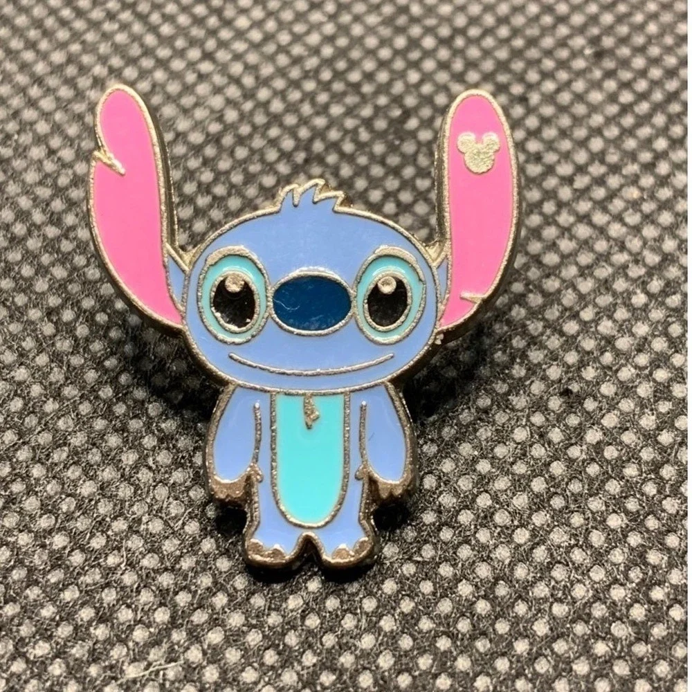 2018 626 Stitch Emotions Disney trading pin Hidden Mickey Series