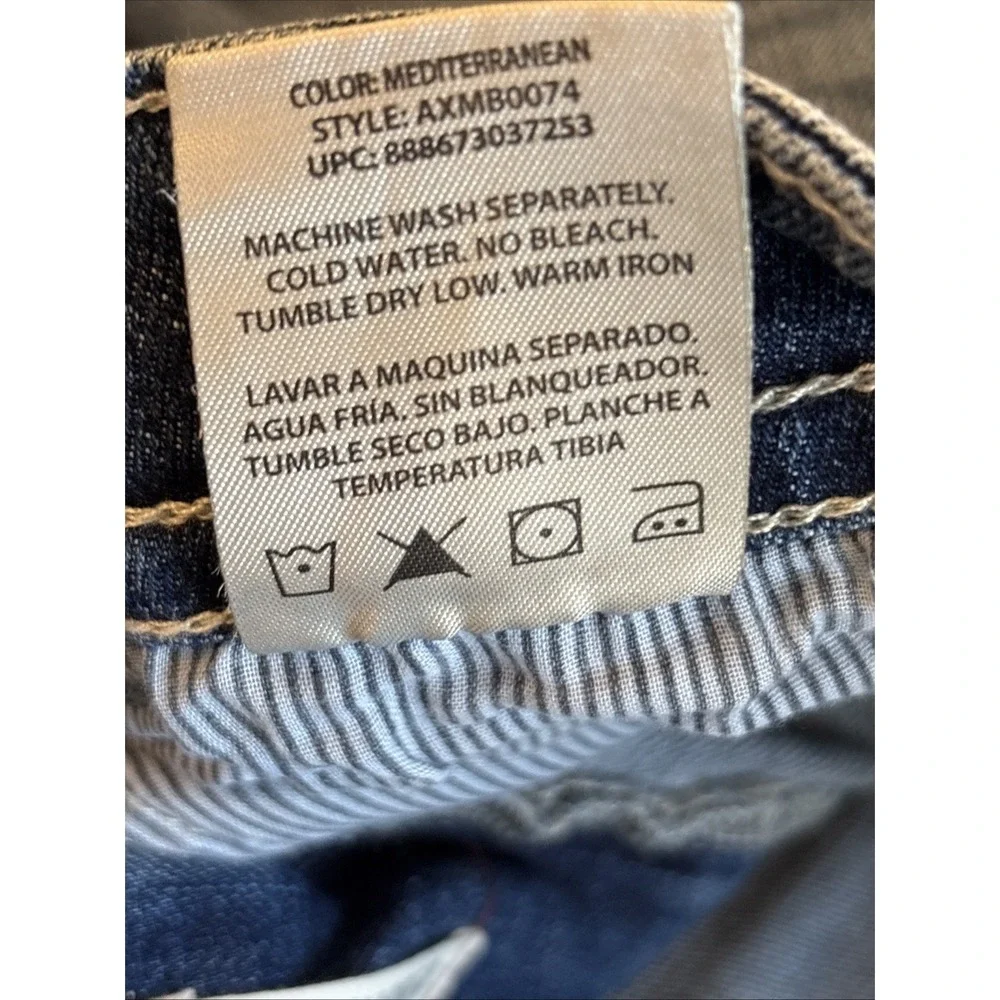 T.K. Axel Men's  32x32 NWT Slim Boot Cut Stretch Denim Blue Jeans