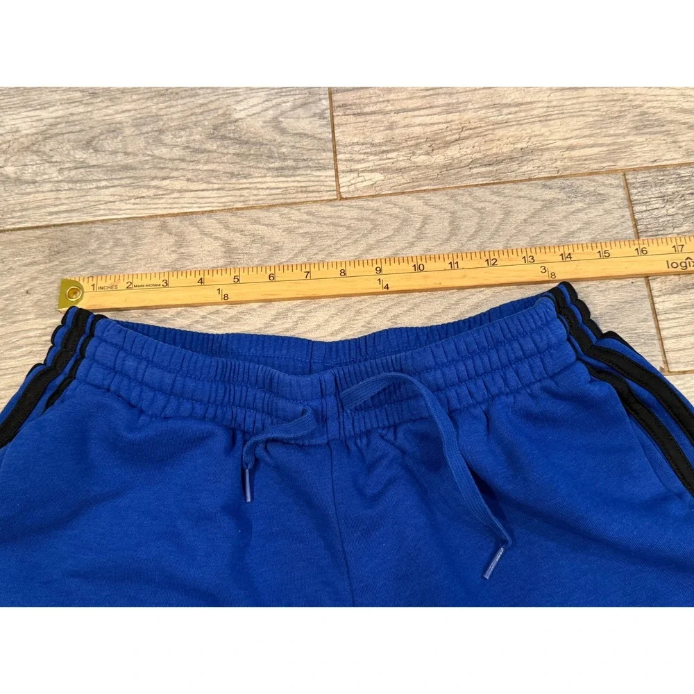 Adidas Essential Fleece Shorts Mens Large H20852 3-Stripe Activewear Pockets