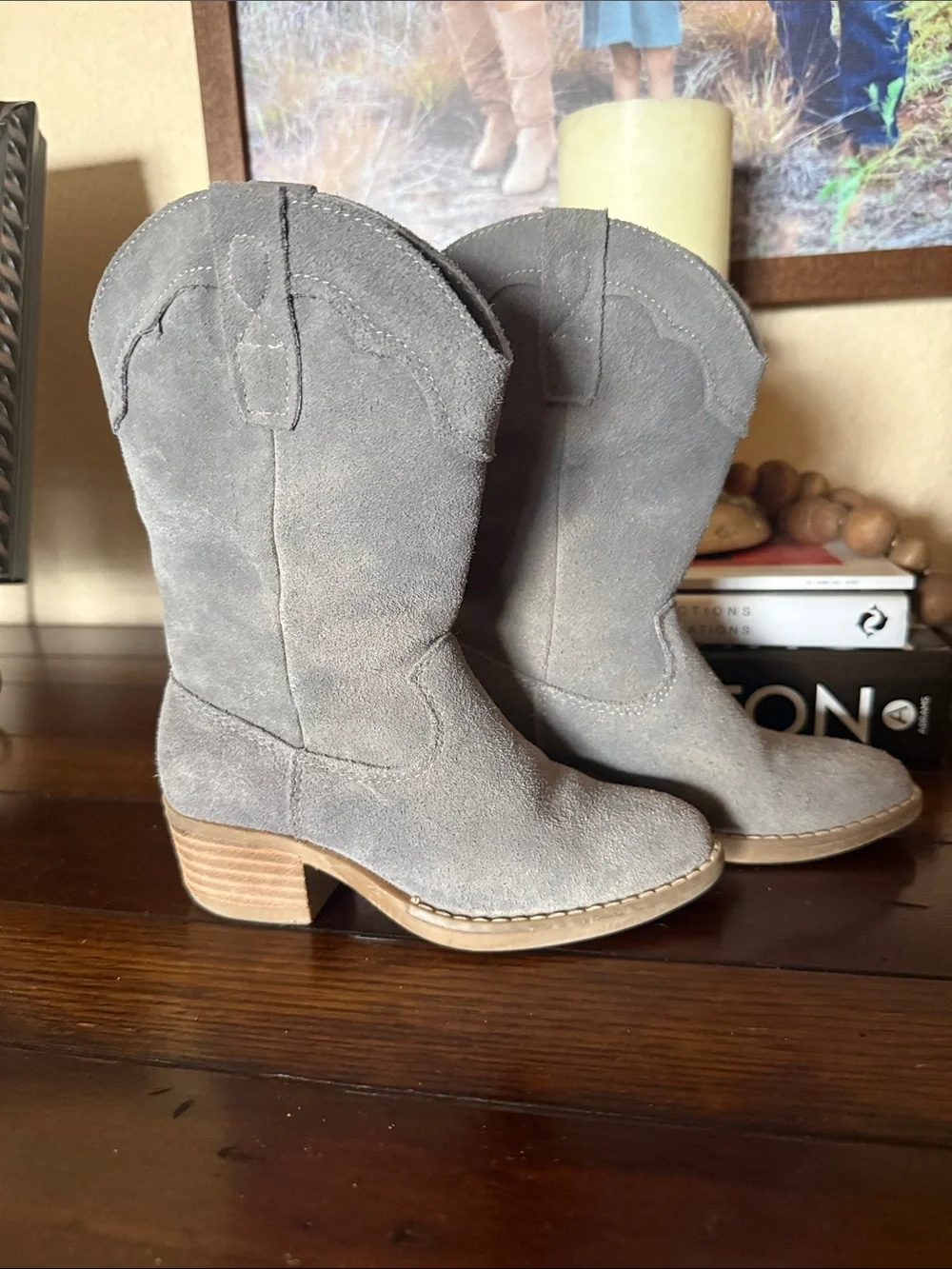 Rylee + Cru classic suede