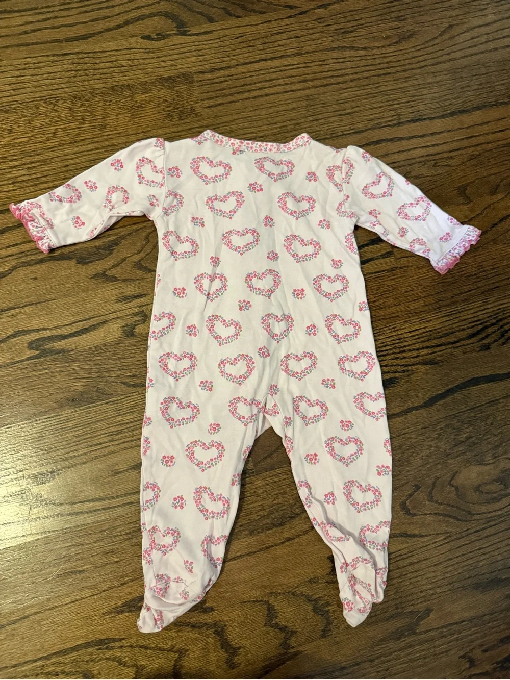 Kissy Kissy kissy floral