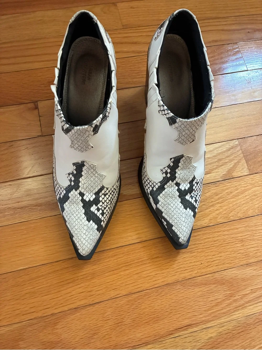 Urban Outfitters pointed toe