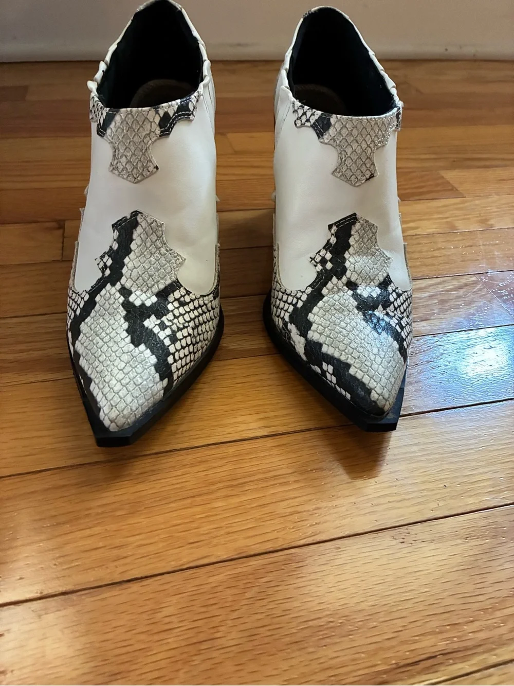 Urban Outfitters pointed toe