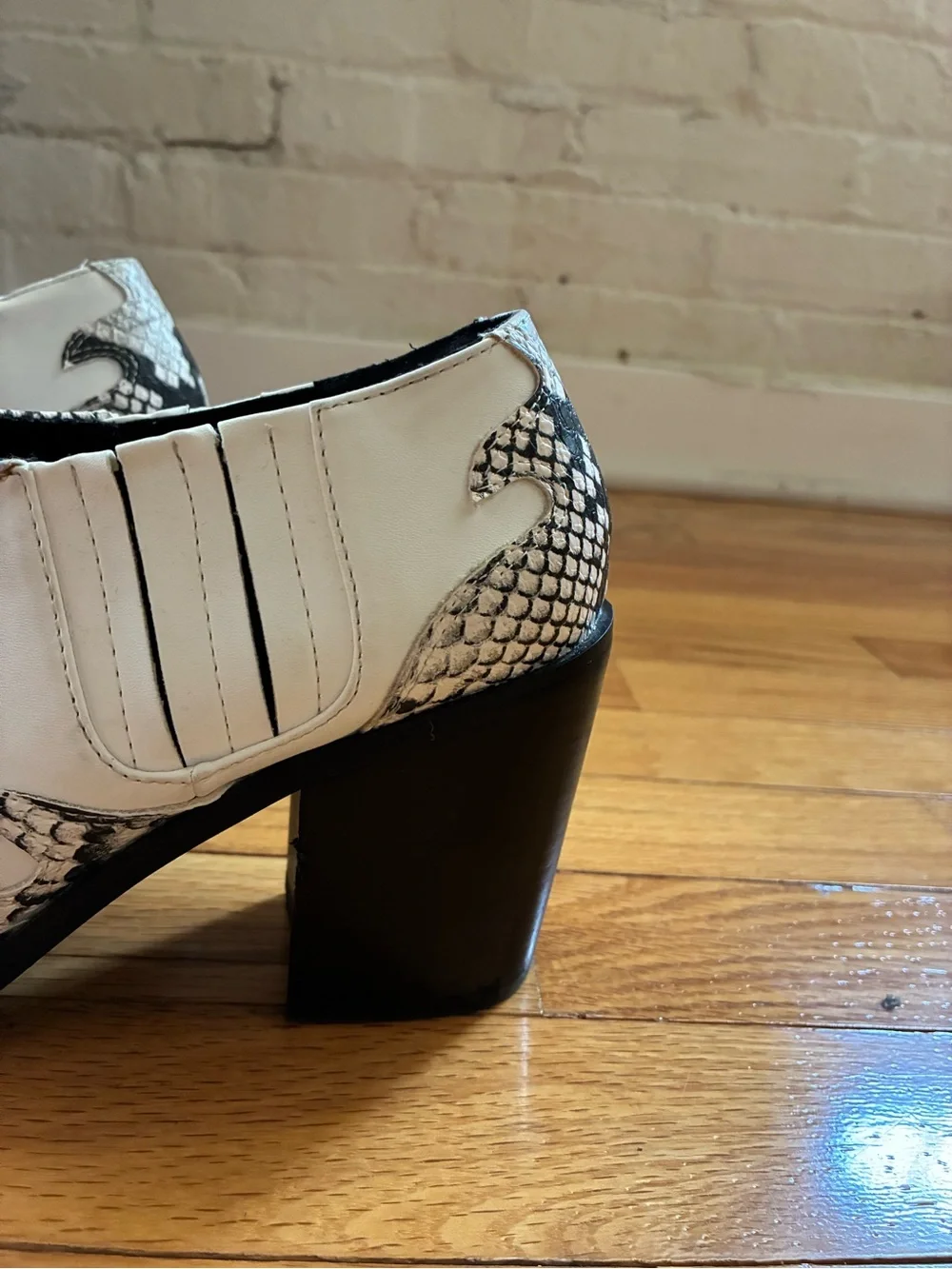 Urban Outfitters pointed toe