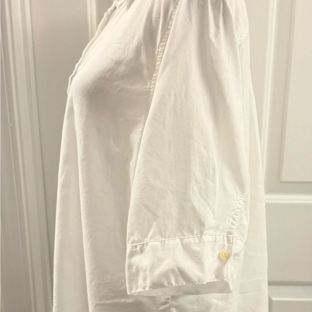 J. Crew women's size small white collared button down elbow length sleeves top