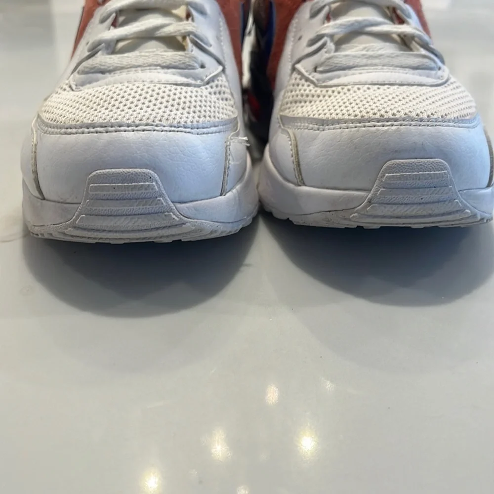Nike excellent used
