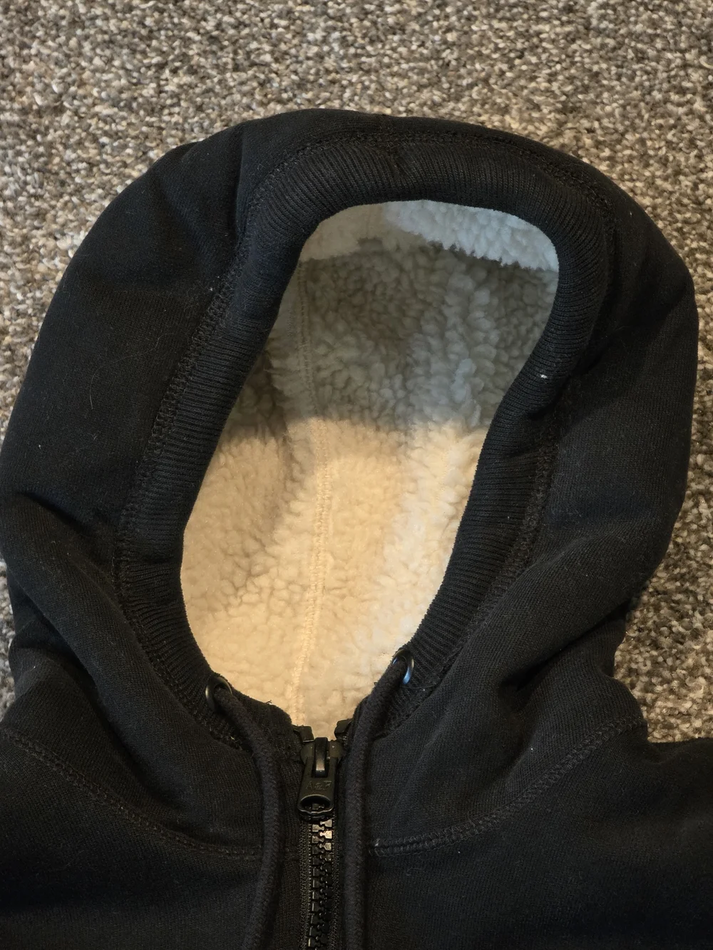 Abercrombie & Fitch black full