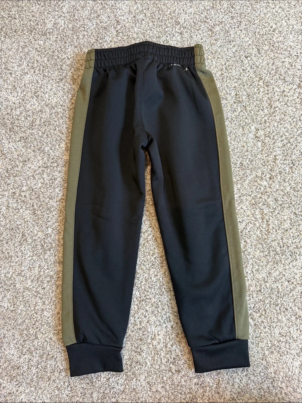 Nike Olive Green & Black Therma-FIT Hoodie and Joggers Set - S