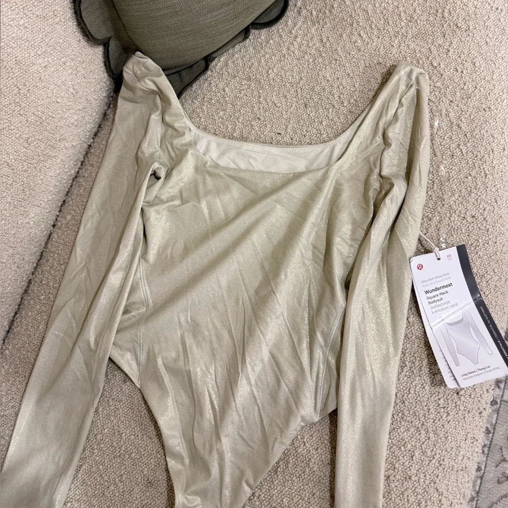lululemon athletica size xs