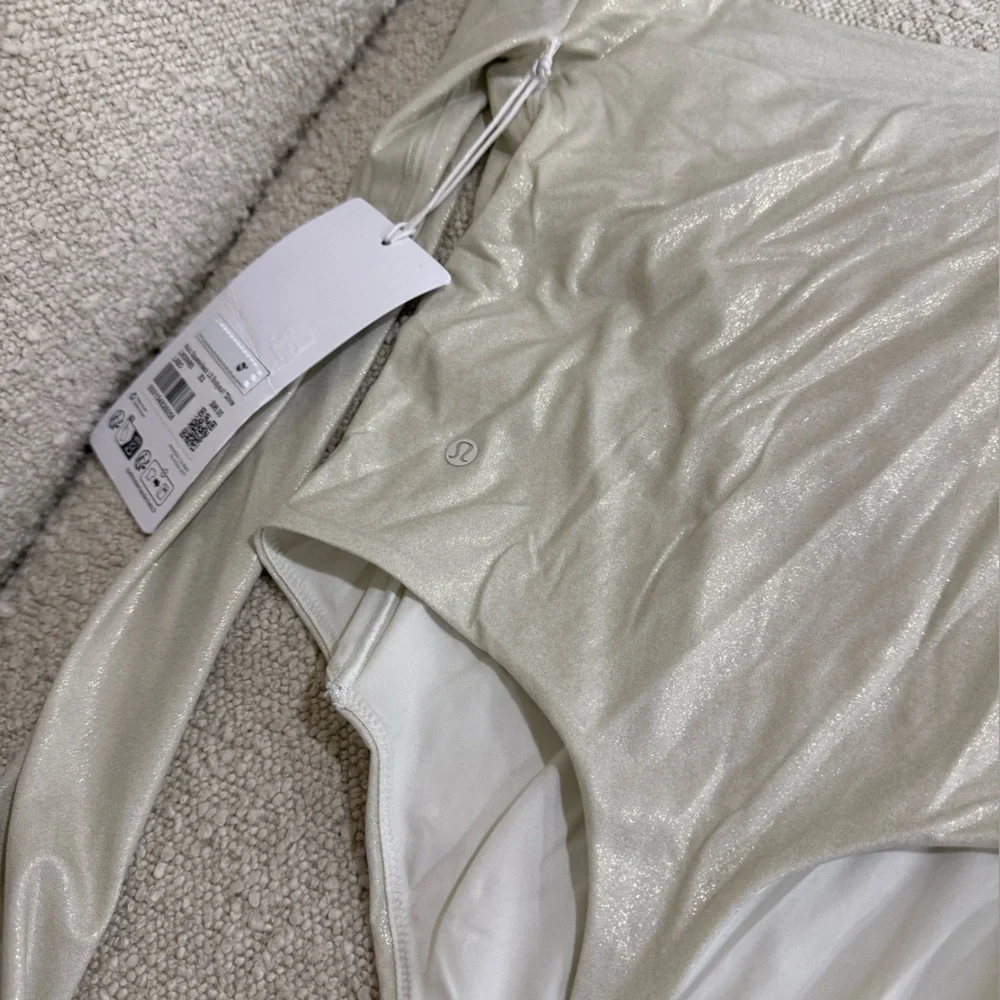 lululemon athletica size xs