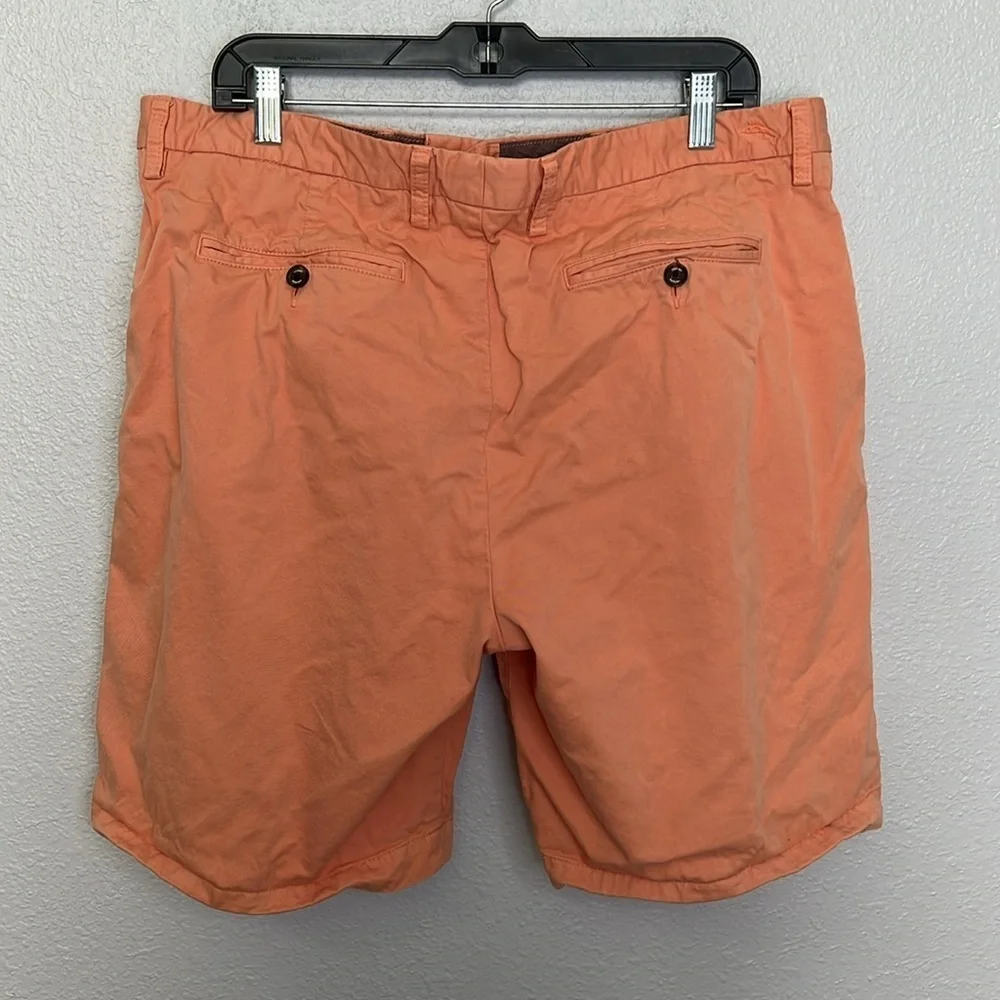 Tommy Bahama Cotton Blend Shorts Orange Size 38