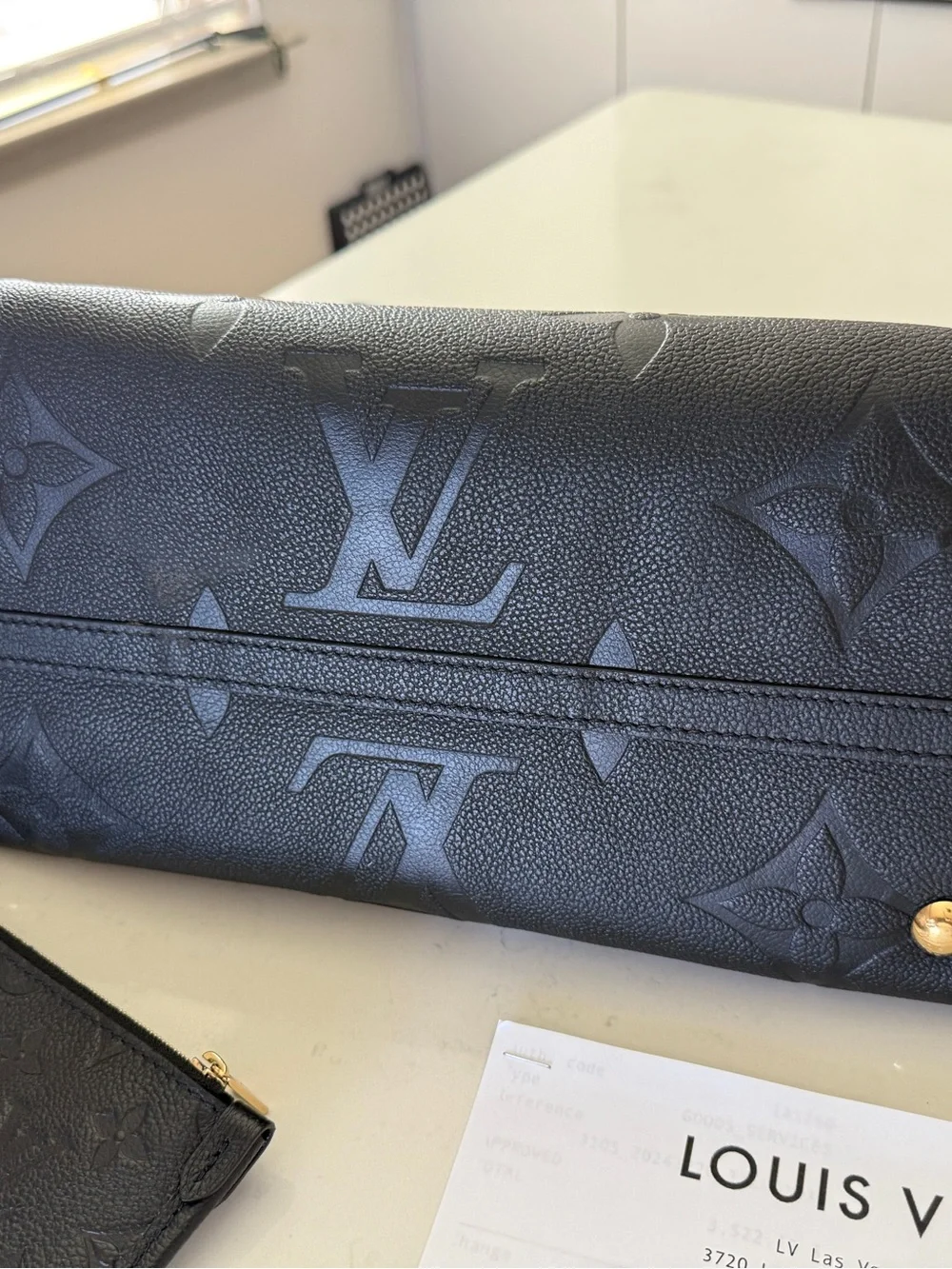 Louis Vuitton beautiful black