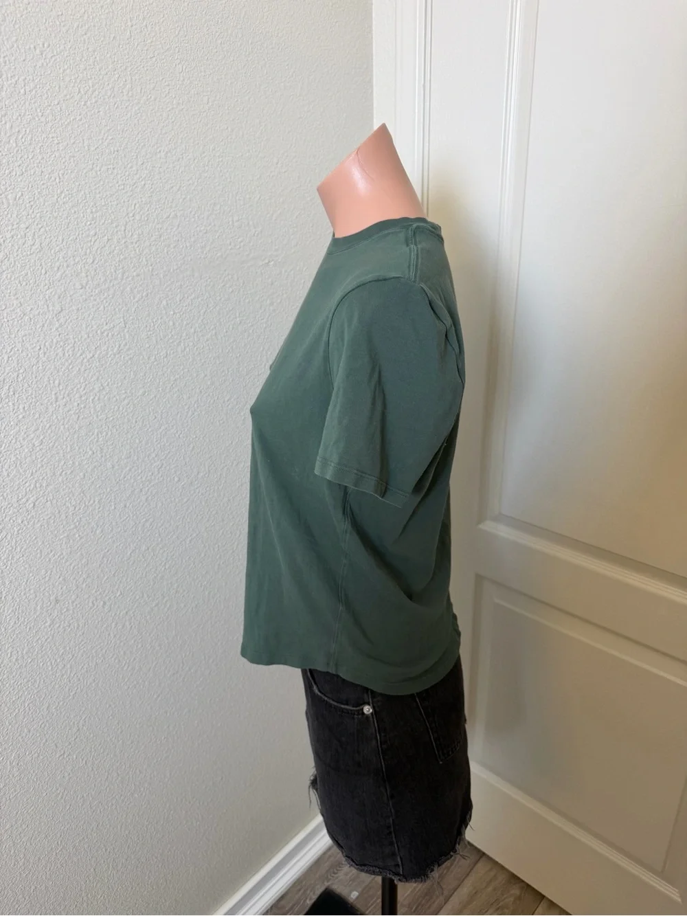 lululemon athletica layering crewneck