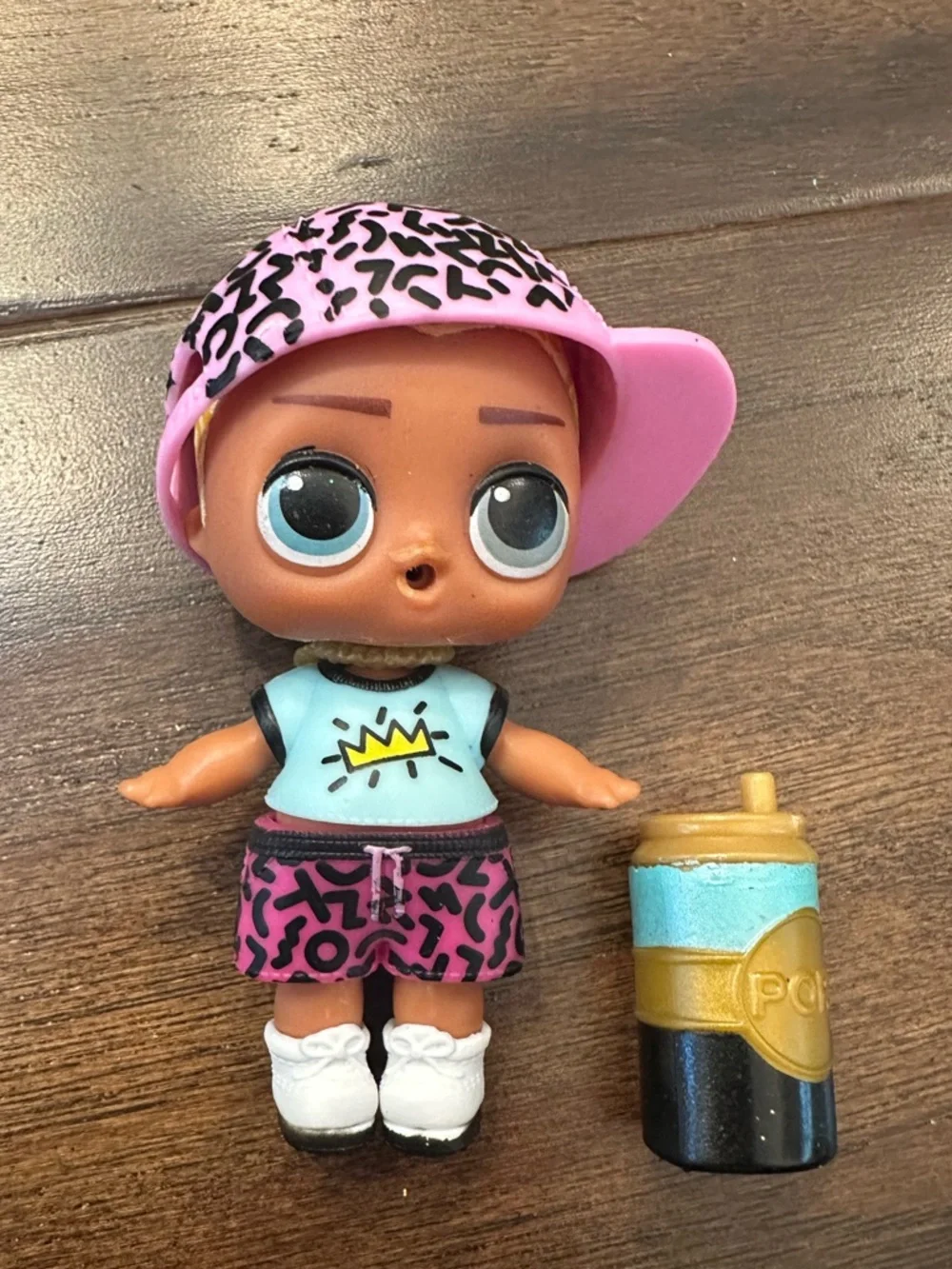 EUC L.O.L. Surprise! Pink & Teal Trendy Fashion Doll with Gold Bottle