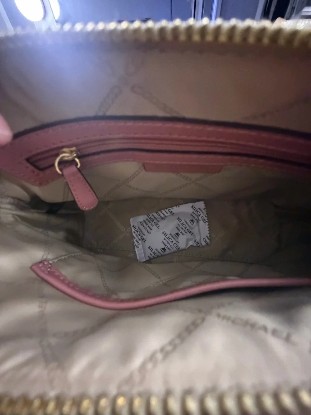 Michael Kors mk signature