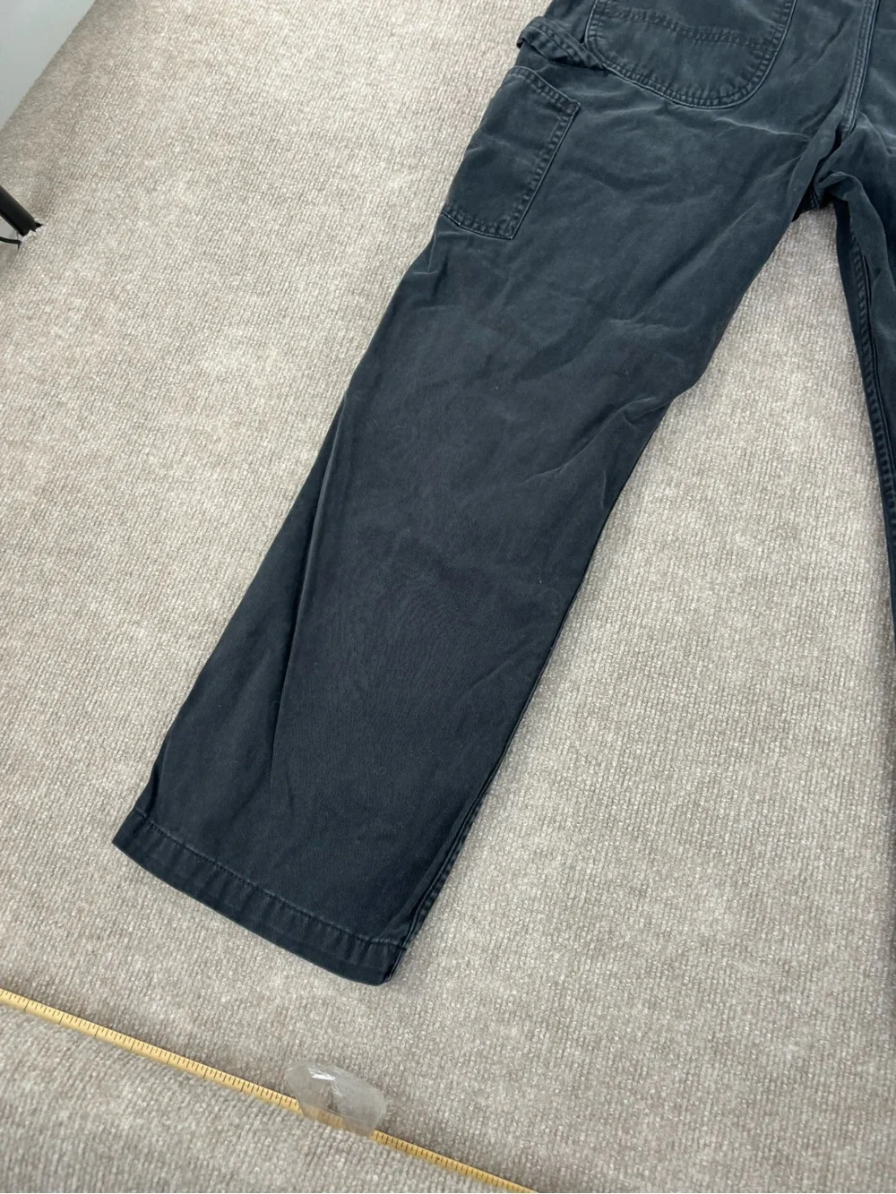 Carhartt logo pocket