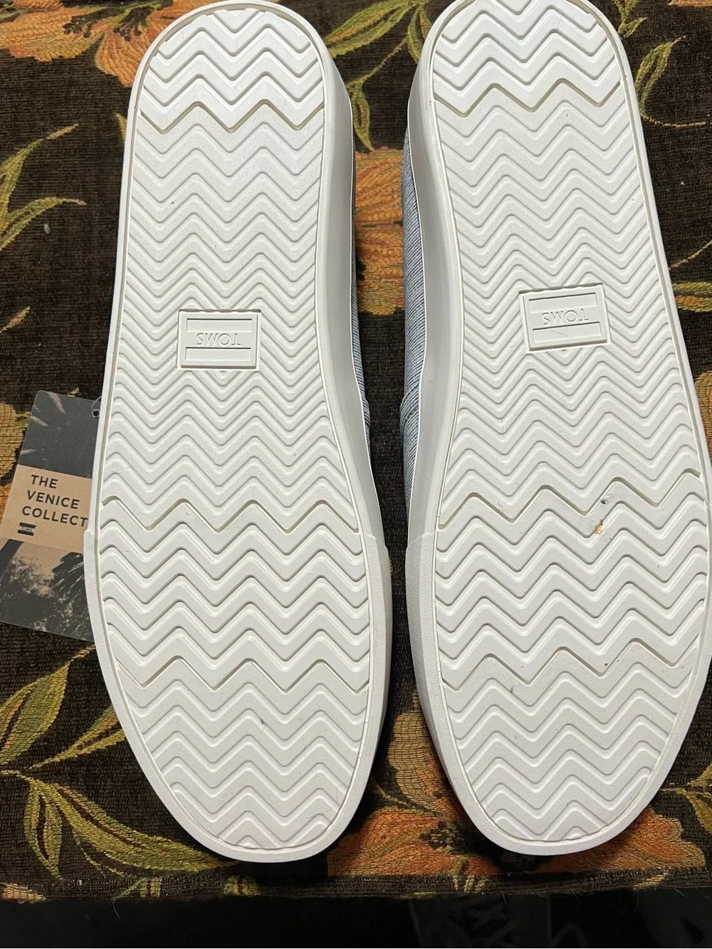 Toms slip canvas