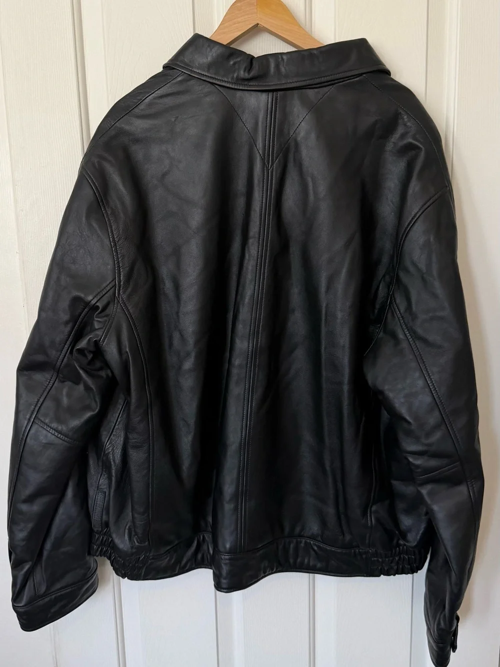 Tommy Hilfiger sleek tommy