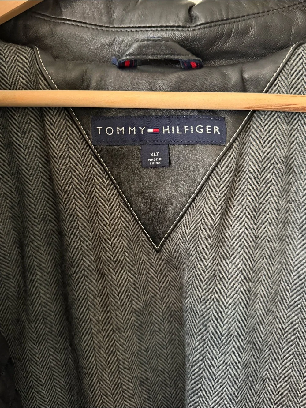 Tommy Hilfiger sleek tommy