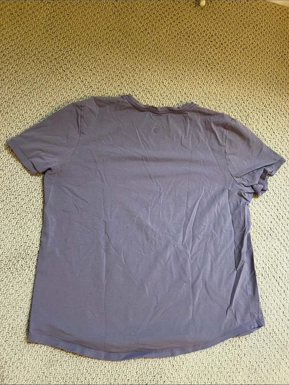 lululemon athletica awesome tee