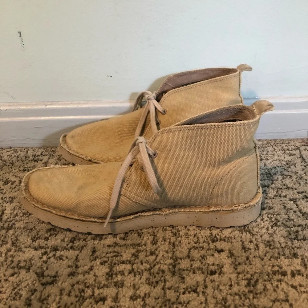 Clarks Brown Laced Ankle Boots Size 7.5