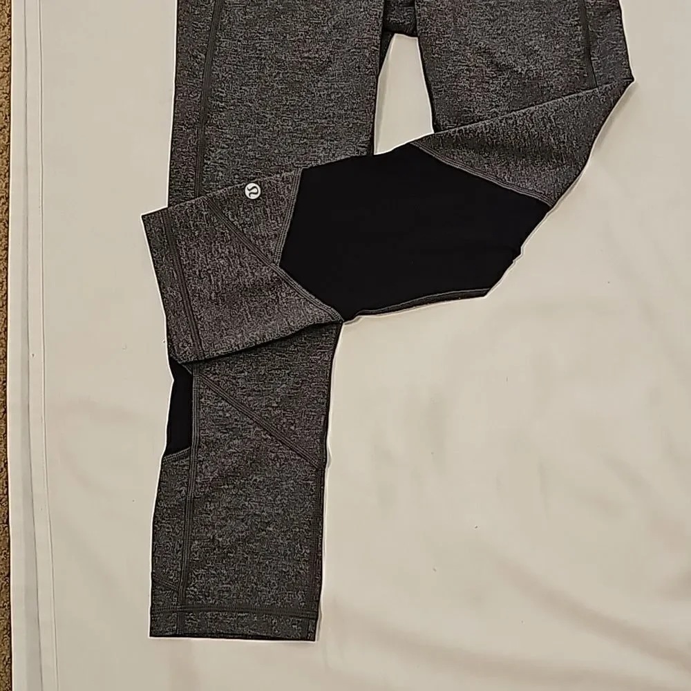 lululemon athletica leggings are