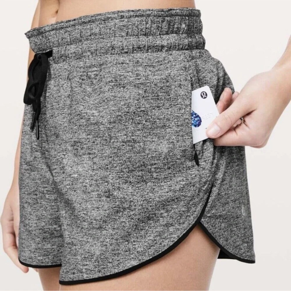 lululemon athletica lightweight athletic