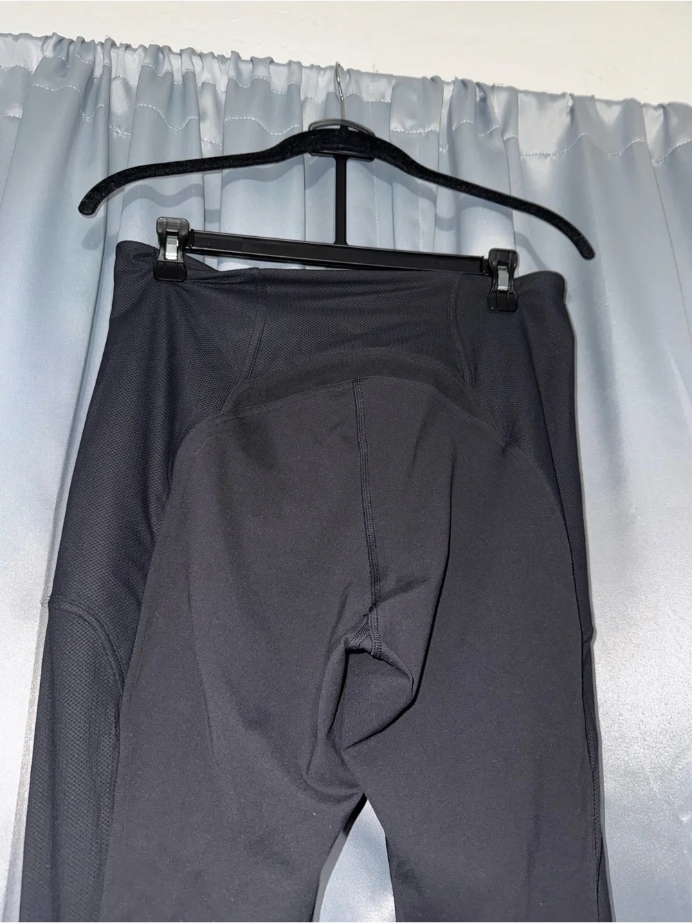 lululemon athletica classic black