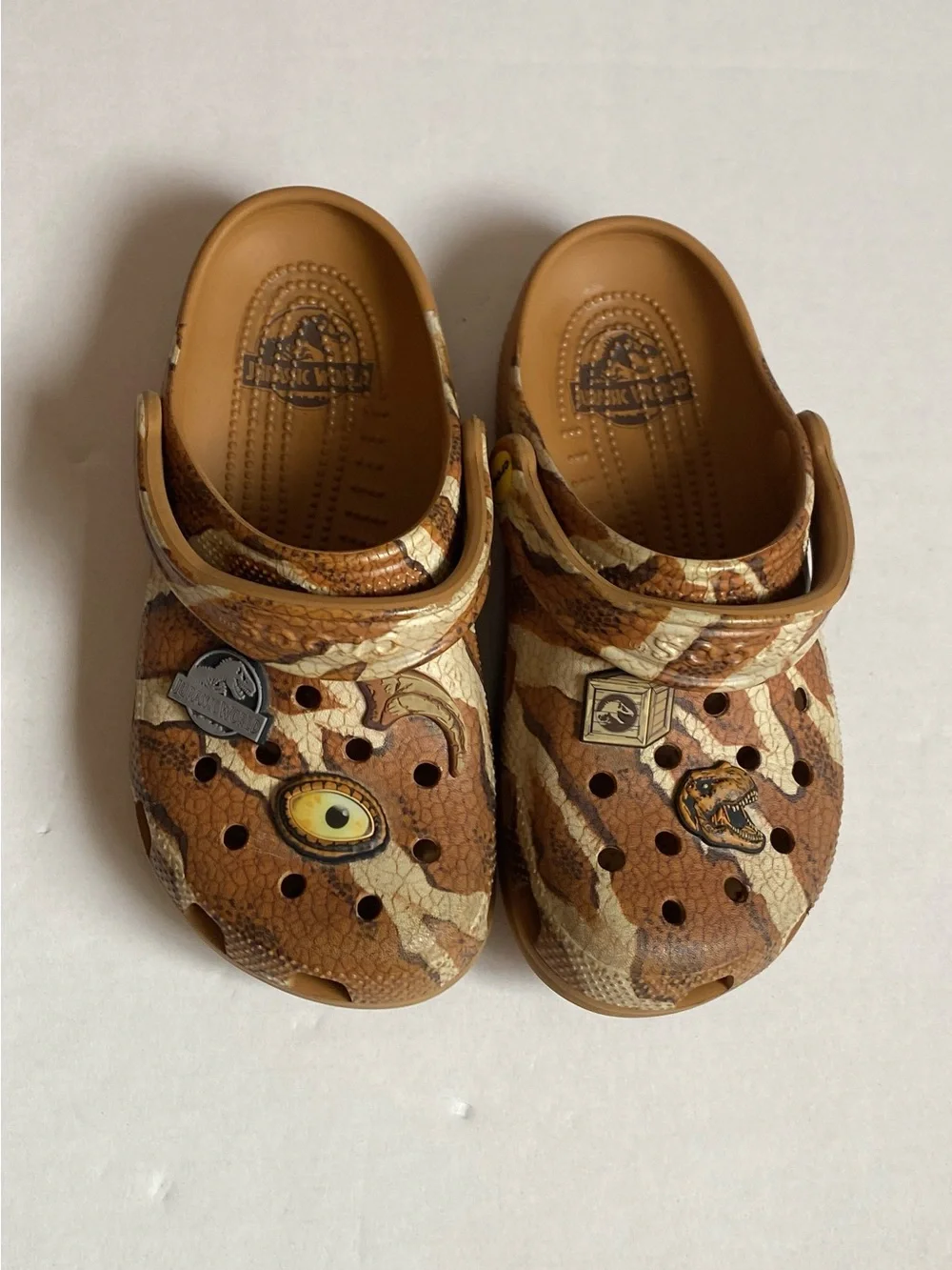 Kids Brown Camo Croc-Style Slip-On Shoes Sz 4