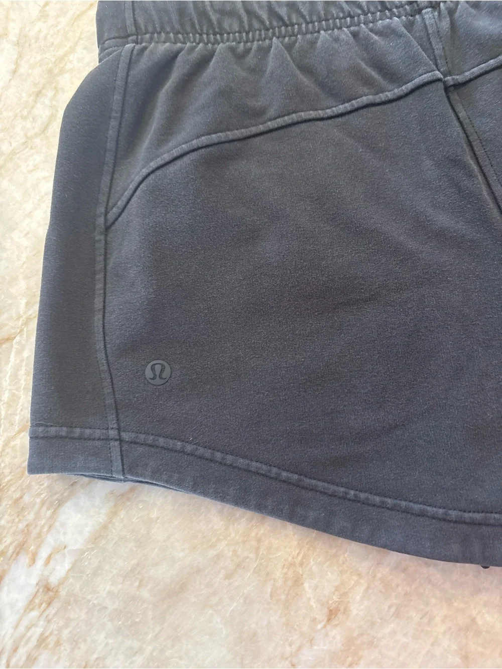 lululemon athletica lightweight athletic