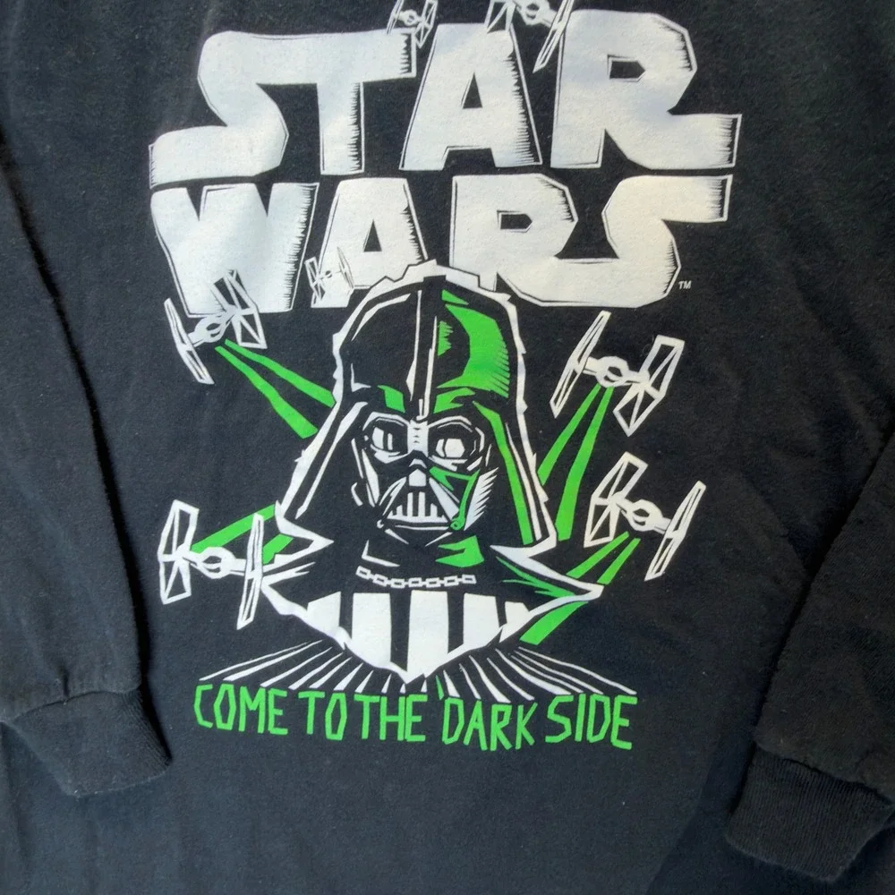 Star Wars Darth Vader Long Sleeve Graphic T-Shirt Boys Large 10/12Black Green