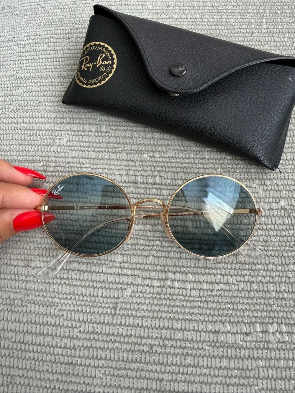 Ray-Ban Oval RB1970 001/GA 54 Arista Clear Gradient Blue Gold Frame Sunglasses