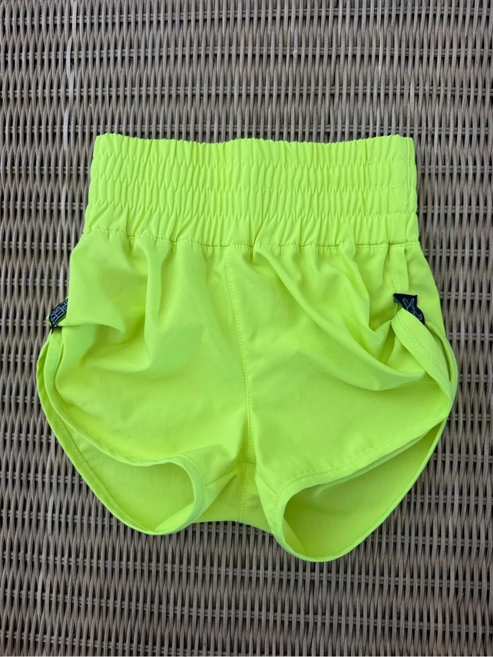 TIGER FRIDAY Fiji Shorts Size Child Small
