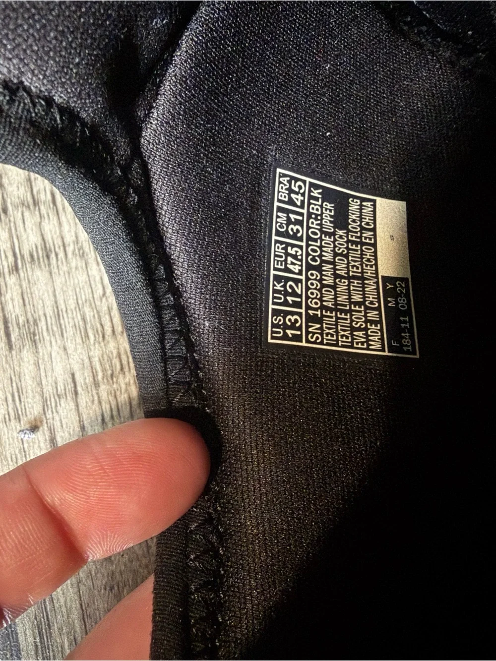 Skechers Men’s Black Casual Knit Sneakers