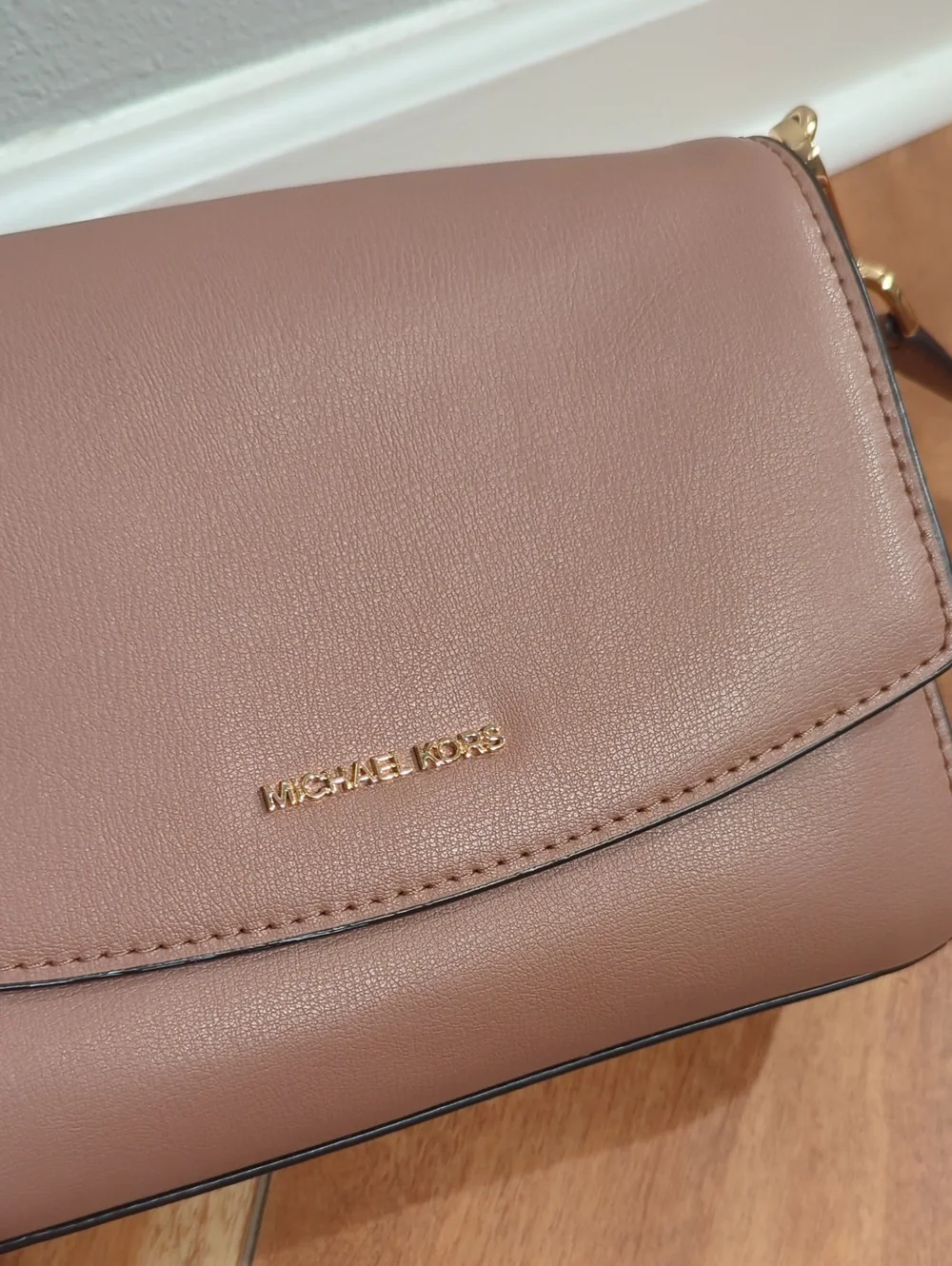 Michael Kors Crossbody Purse