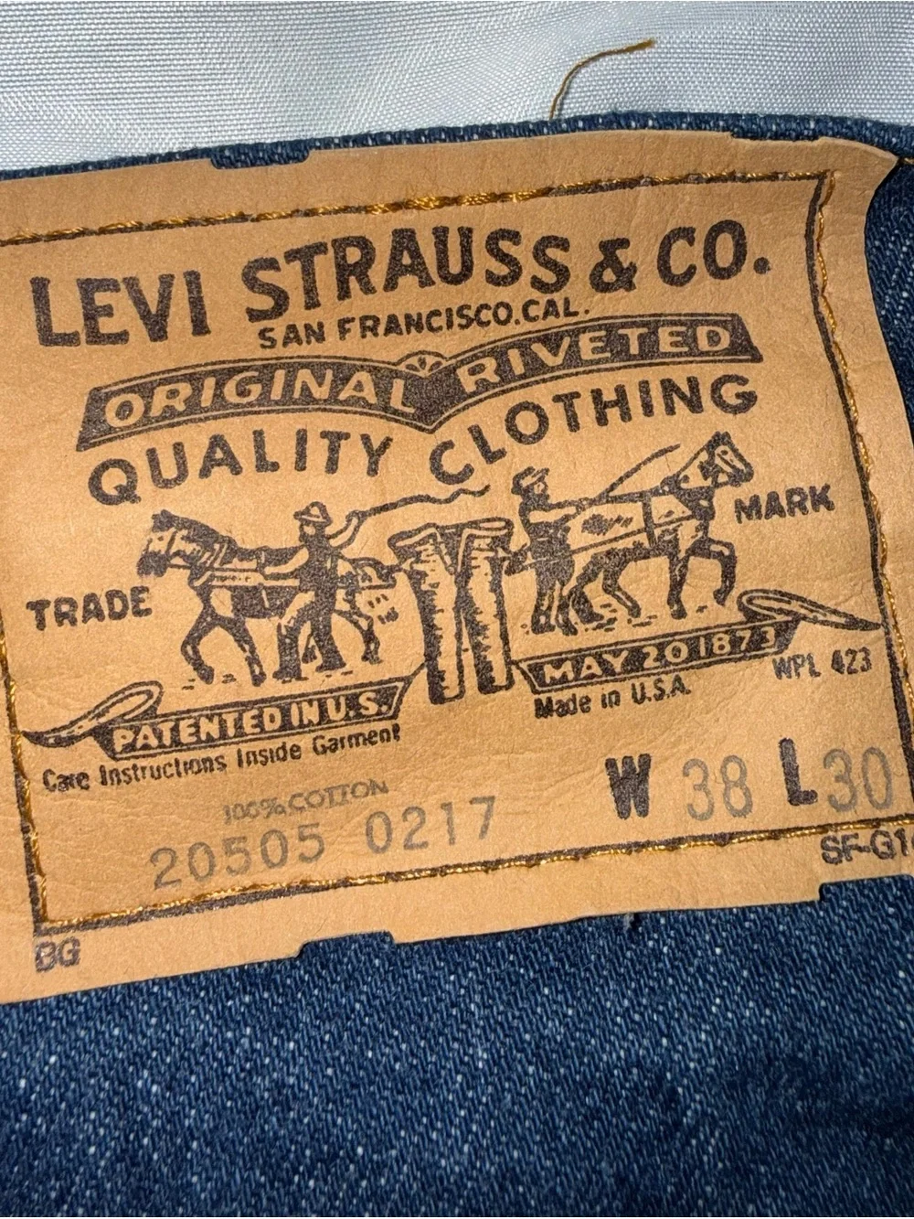 Levis levi straight