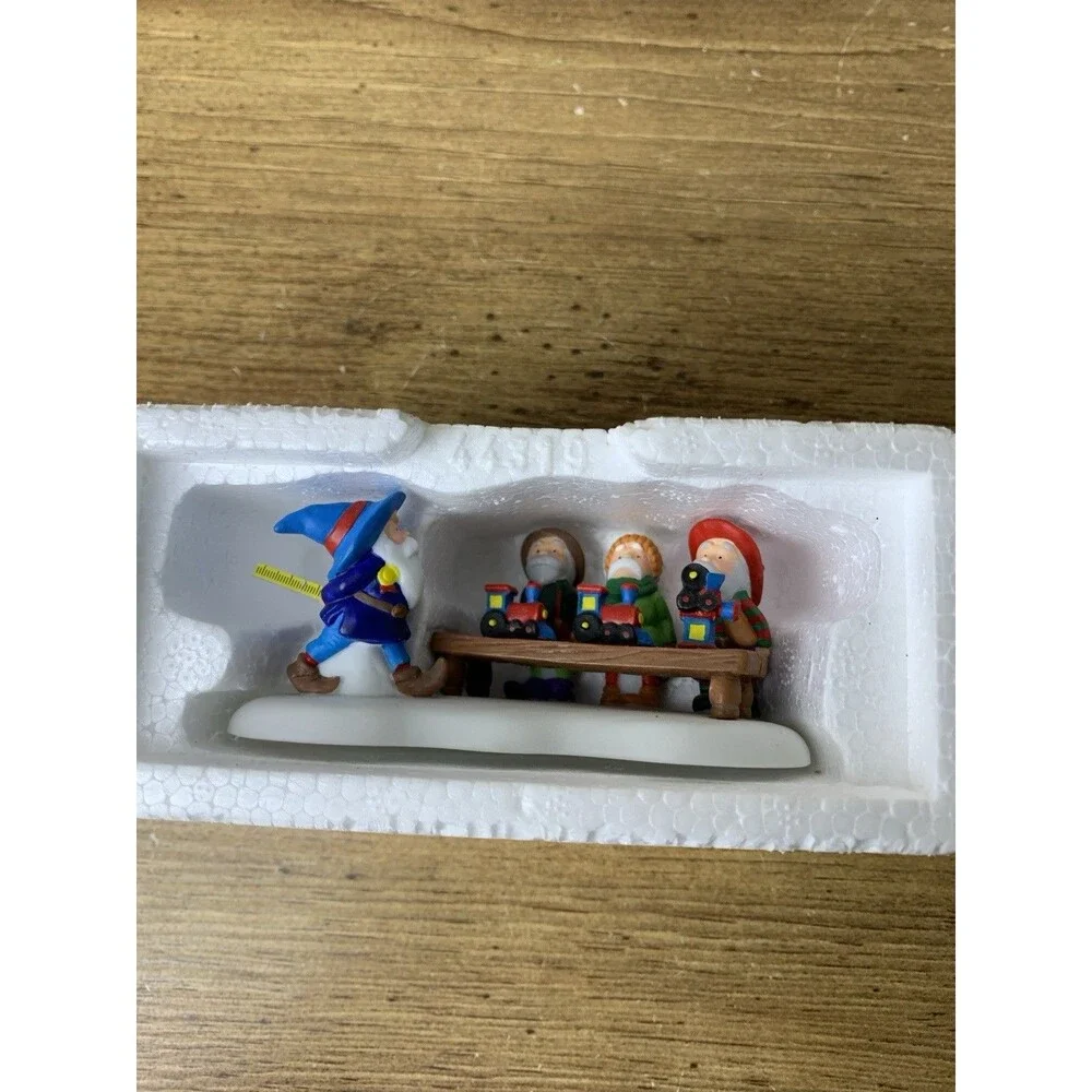 Department 56 featuring north this