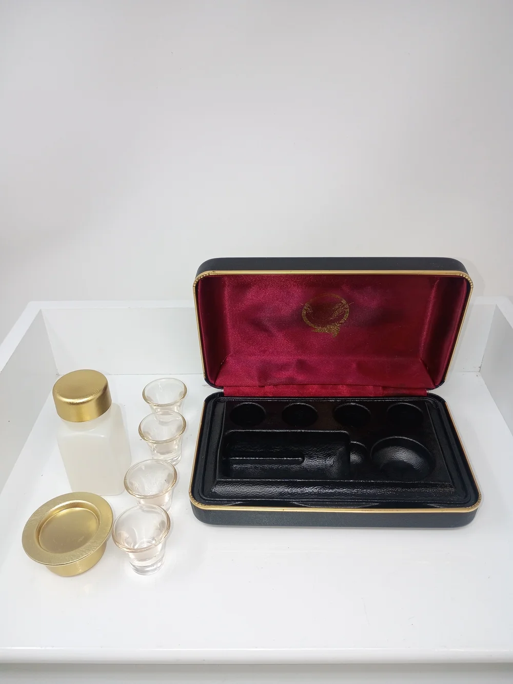 Artistic Accents personal communion