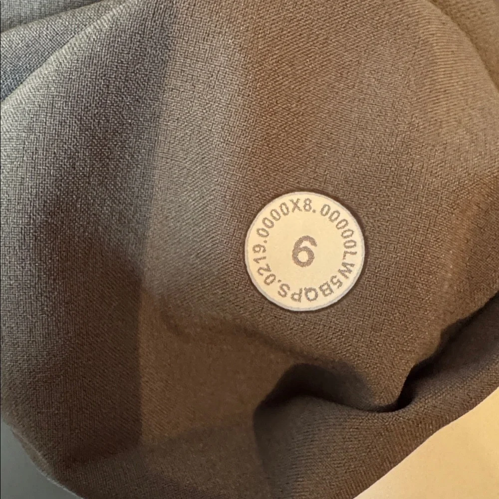 lululemon athletica pre grey